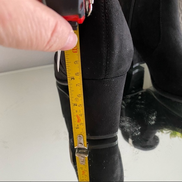 Marc Fisher Block heel Black booties - Picture 3 of 4